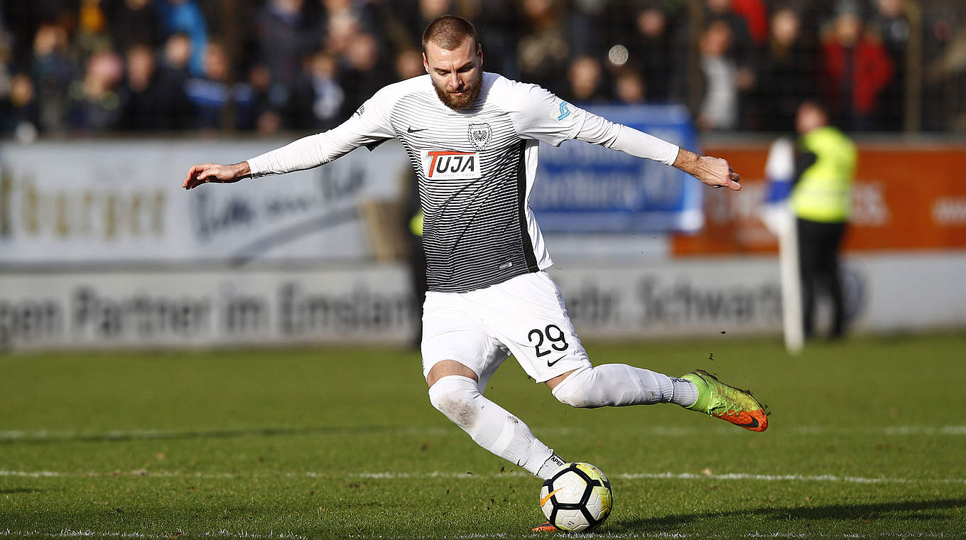 Fehlt dem SC Preußen Münster gegen den SC Paderborn 07: Jeron Al-Hazaimeh © 2018 Getty Images