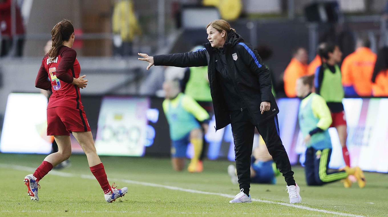 Ein Sieg, zwei Remis: US-Trainerin Jill Ellis ist gegen Deutschland noch ungeschlagen © 2017 Getty Images
