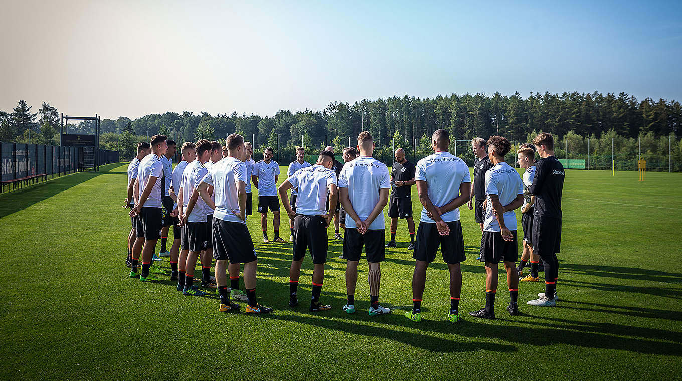Stefan Kuntz freut sich auf das öffentliche Training: "Wollen uns bei Fans bedanken" © DFB