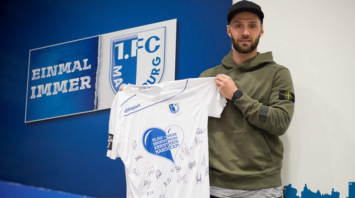 Behindertentag beim 1. FCM steht unter Motto: "Blau-Weiße Begeisterung kennt kein Handicap!" © 1. FC Magdeburg