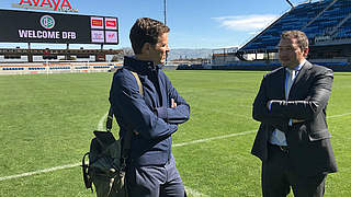 Oliver Bierhoff (left) on his visit to the San Jose Earthquakes. © DFB