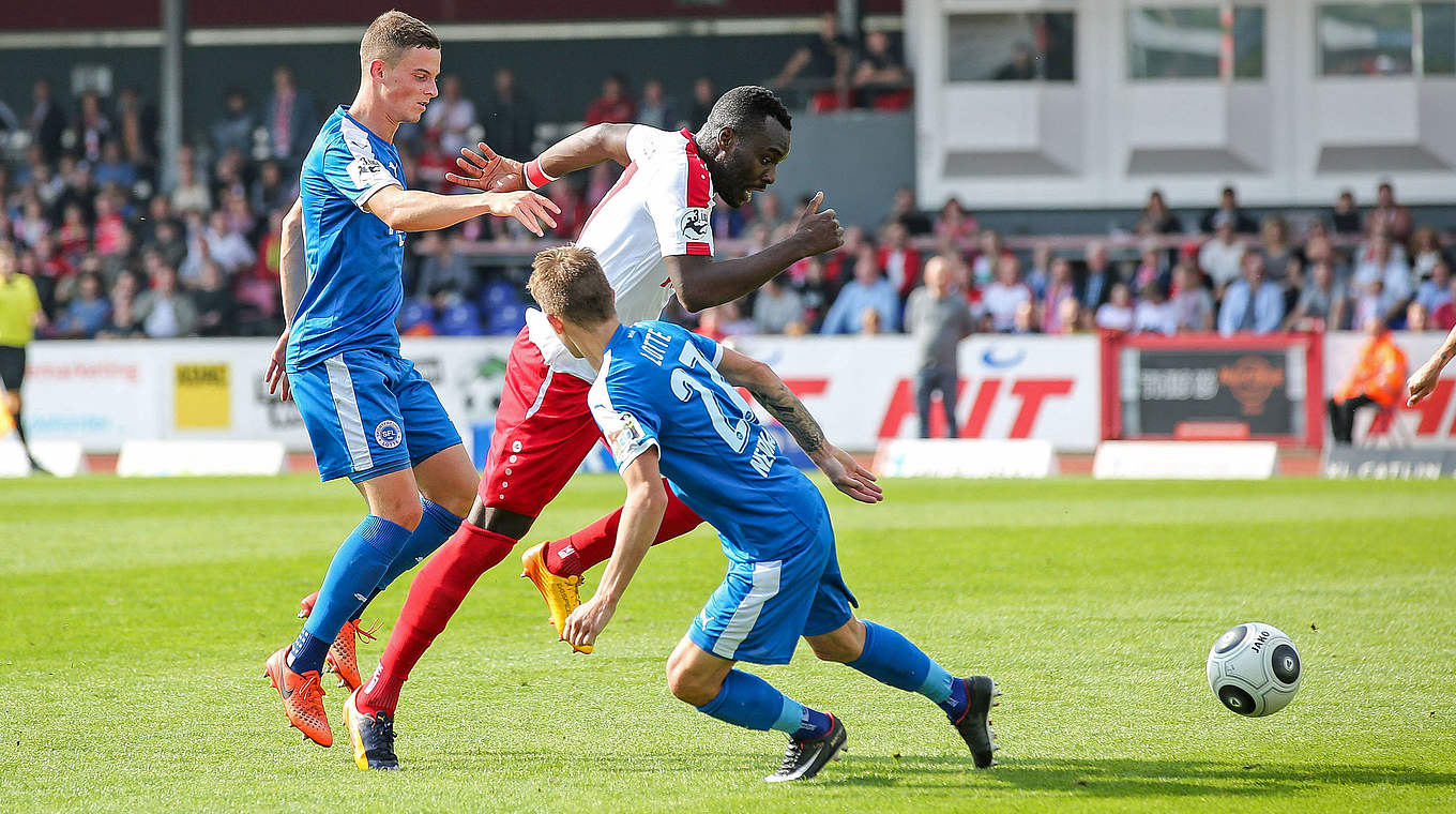 Revanche geplant: Fortuna Köln kassierte im Hinspiel gegen Lotte ein 0:3 © imago/Eibner