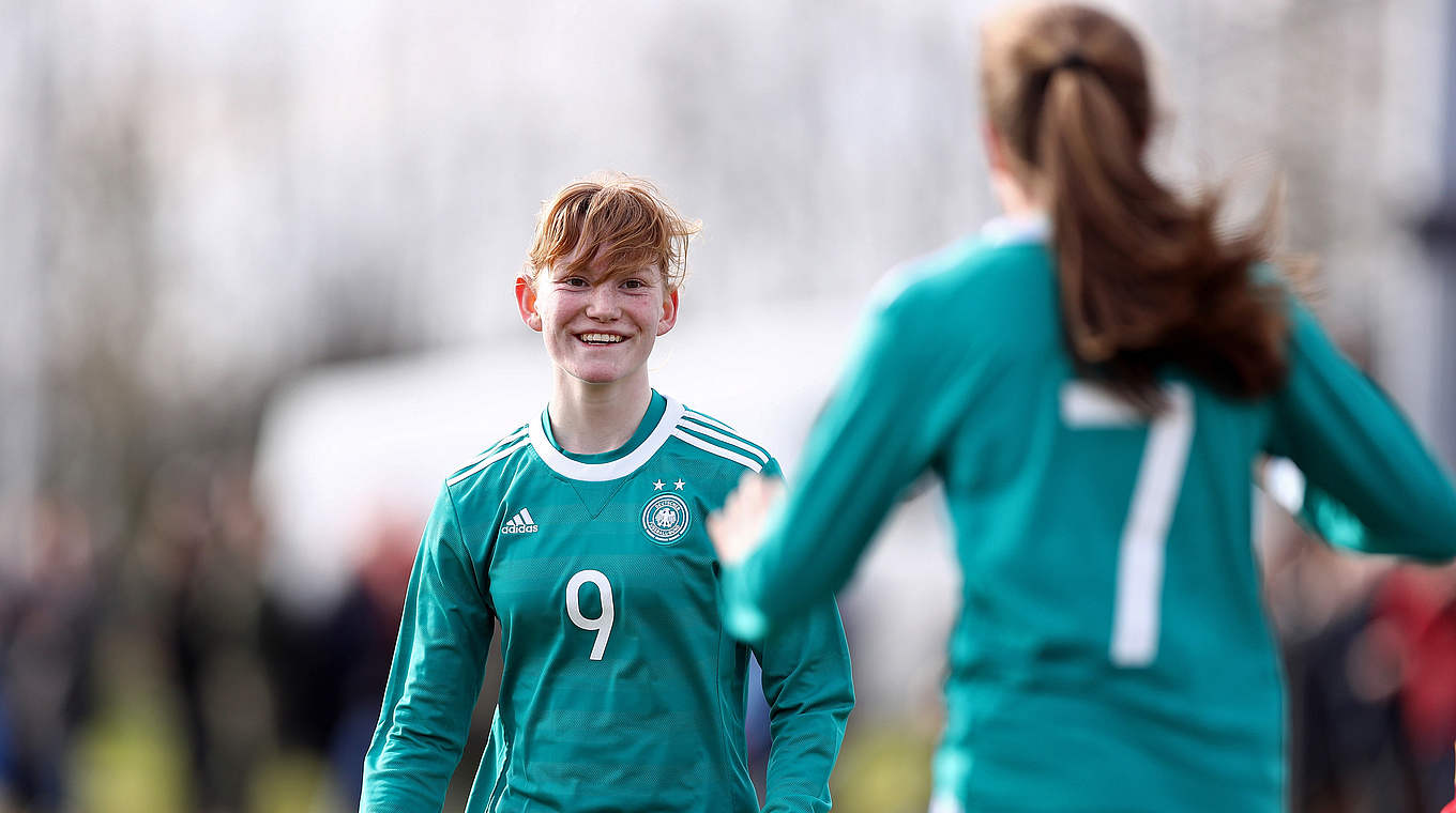 Erzielt zwei Treffer zum Wolfsburger Remis: Natasha Kowalski (l.) © 2018 Getty Images