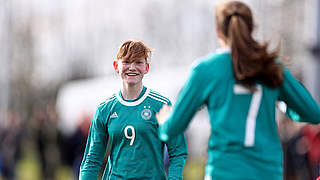 Erzielt zwei Treffer zum Wolfsburger Remis: Natasha Kowalski (l.) © 2018 Getty Images