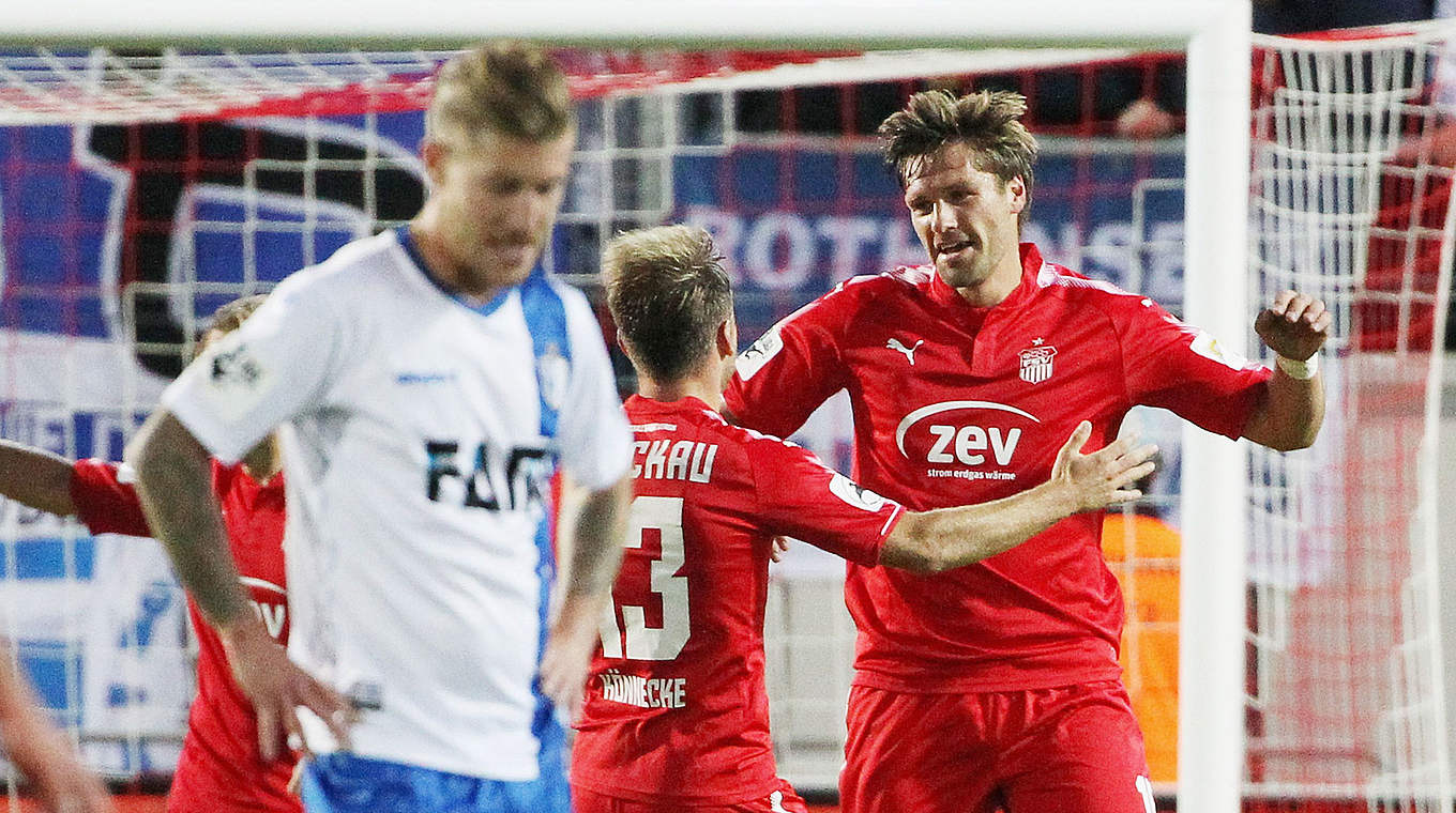 "Mache mir nicht mehr so einen Druck": König (r.) genießt es, Fußball zu spielen © 2017 Getty Images