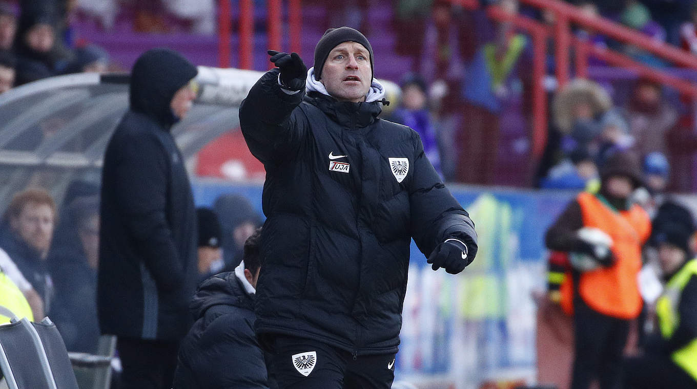 Seit vier Partien unbesiegt: Trainer Marco Antwerpen und der SC Preußen Münster © 2018 Getty Images