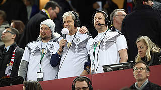 Kommentieren im Fan-Club-Radio: Maik Nöcker, Jonas Frank und Stefan Grothoff © 2017 Getty Images