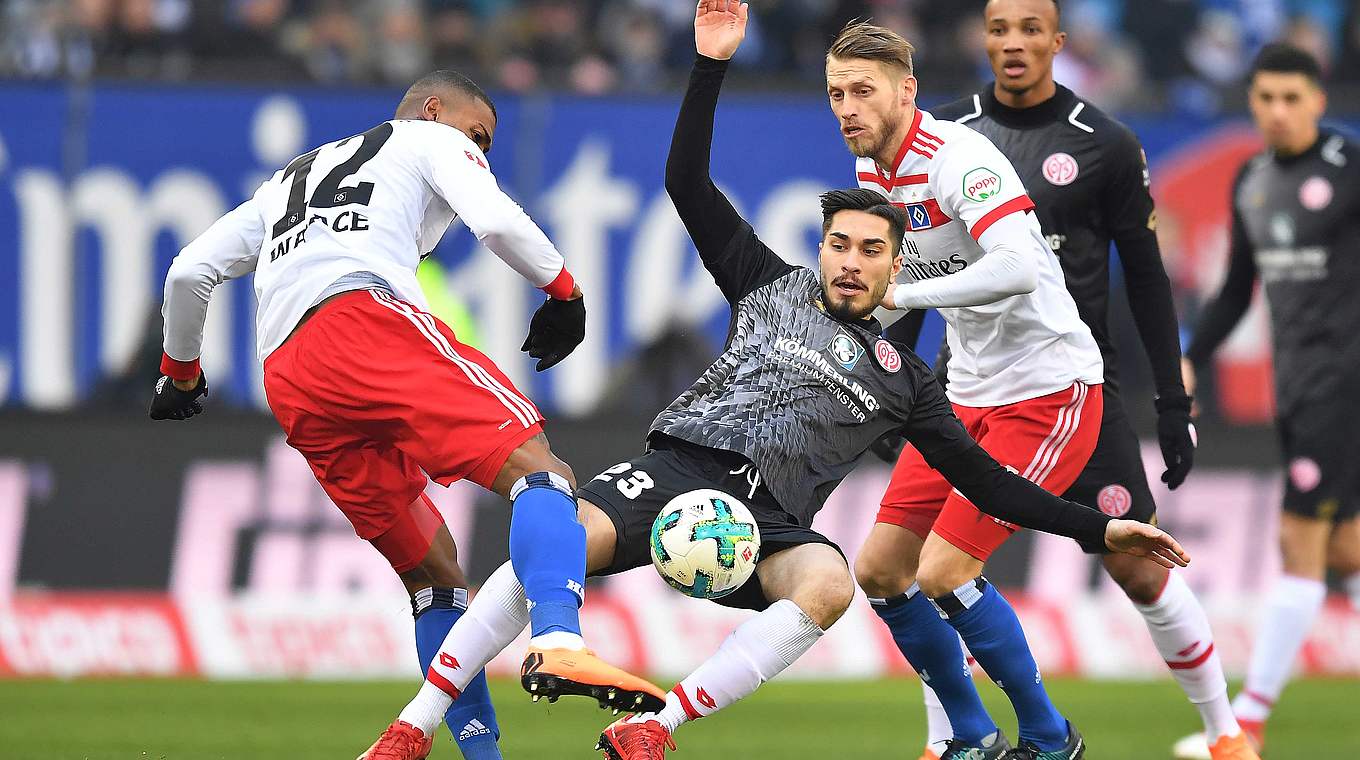 Serdar (centre) on Mainz: "We have to give our all in the last seven games" © 2018 Getty Images