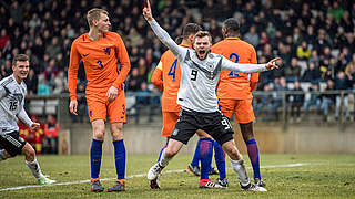 Steuert zwei Tore zum deutschen Sieg bei: Angreifer Manuel Wintzheimer (2.v.r.) © 2018 Getty Images