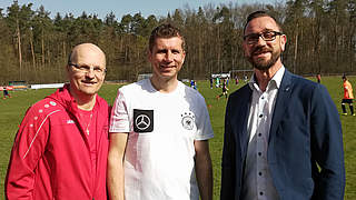 Sichtungsteam: Streichsbier (M.) mit den Stützpunkttrainern Elfner und Zahalka © DFB