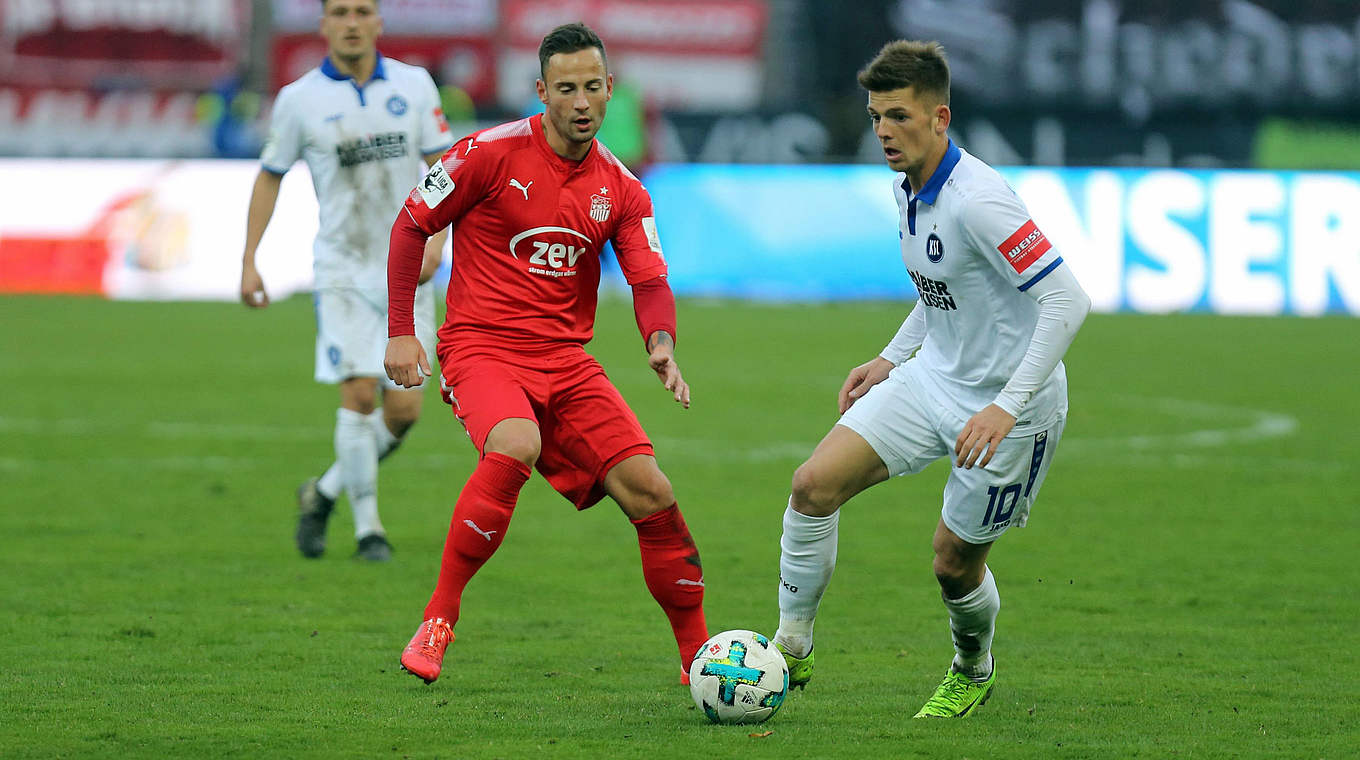 Spielt in Zwickau um die Chance auf Relegationsplatz drei: Aufsteiger Karlsruher SC © imago/Sportfoto Rudel