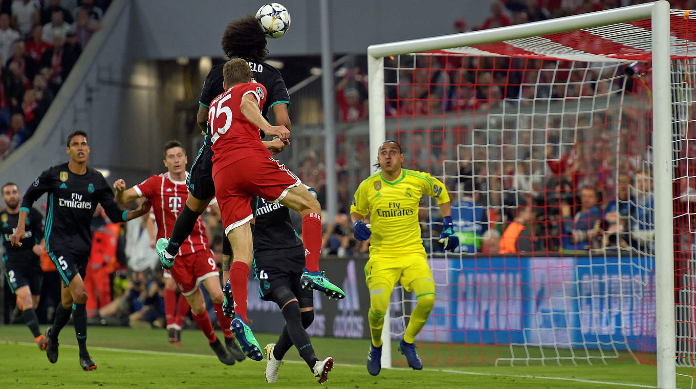 Bayern must now score twice to have any chance of progressing to the final next week.  © AFP/Getty Images