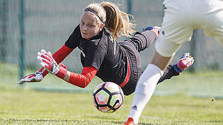 Bislang mit einem Einsatz für die U 19-Frauen: die Bald-Essenerin Lisa Klostermann © 2018 Getty Images