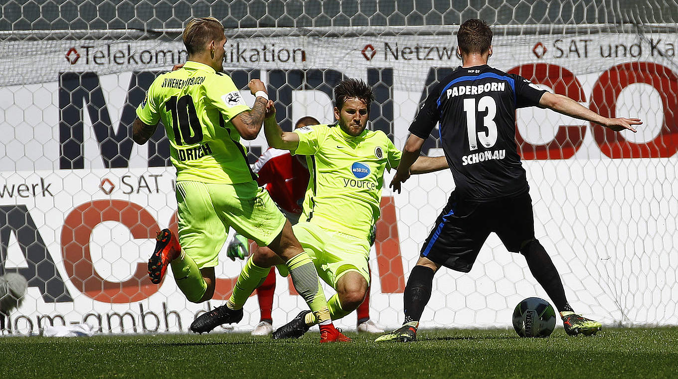 Alle Tore nach der Pause: Paderborn und Wehen Wiesbaden treffen in Hälfte zwei © 2018 Getty Images