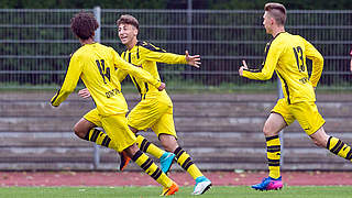 Noch ein Sieg fehlt: Dortmunds U 17 will in Aachen die Meisterschaft perfekt machen © imago/foto2press