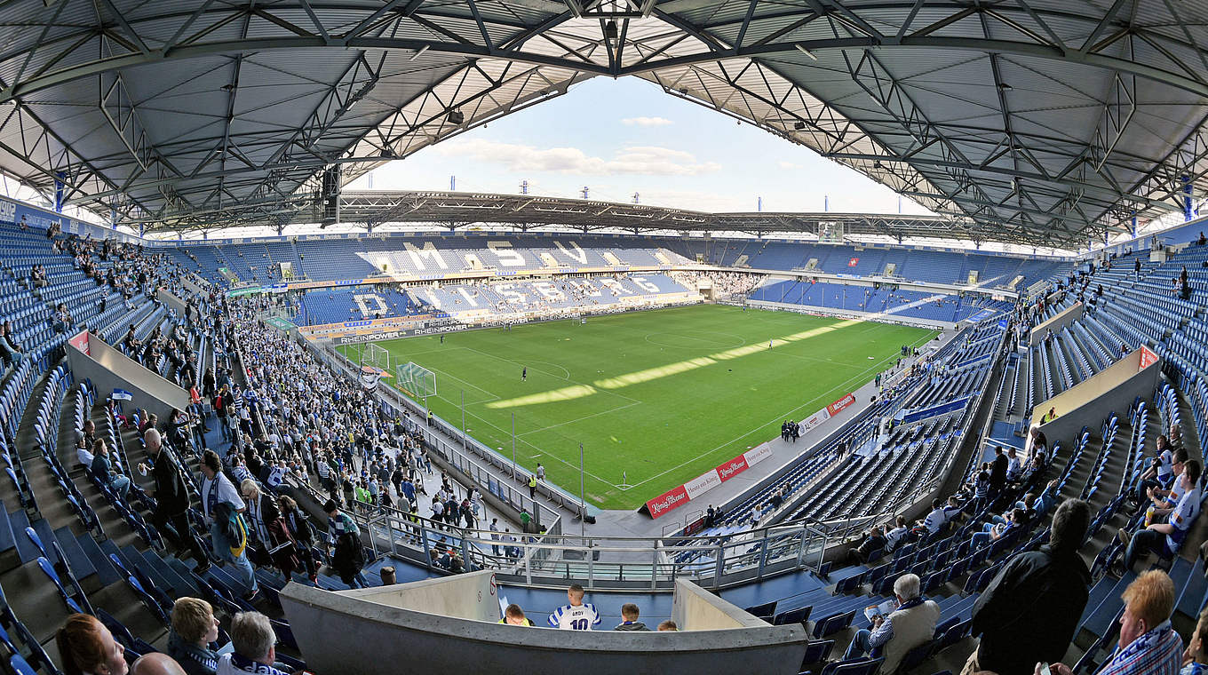 "Beste Lösung für die kommende Saison": KFC Uerdingen spielt im Stadion in Duisburg © 2014 Getty Images