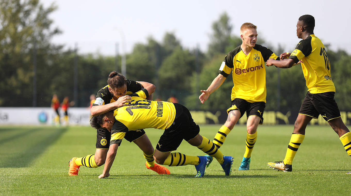 Großer Jubel: Dortmund gewinnt Westduell im Halbfinale © 2018 Getty Images