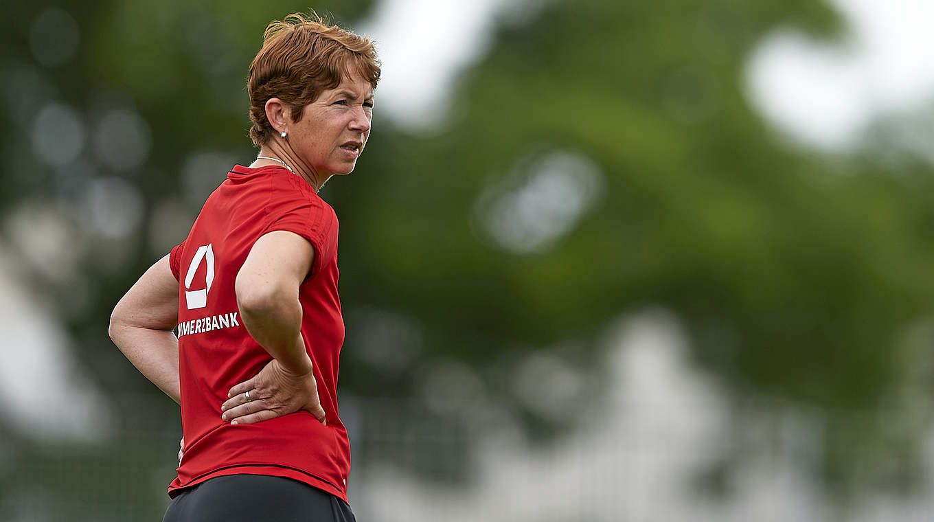 Stimmung vor WM "ein bisschen ernüchtert": DFB-Trainerin Maren Meinert © 2018 Getty Images