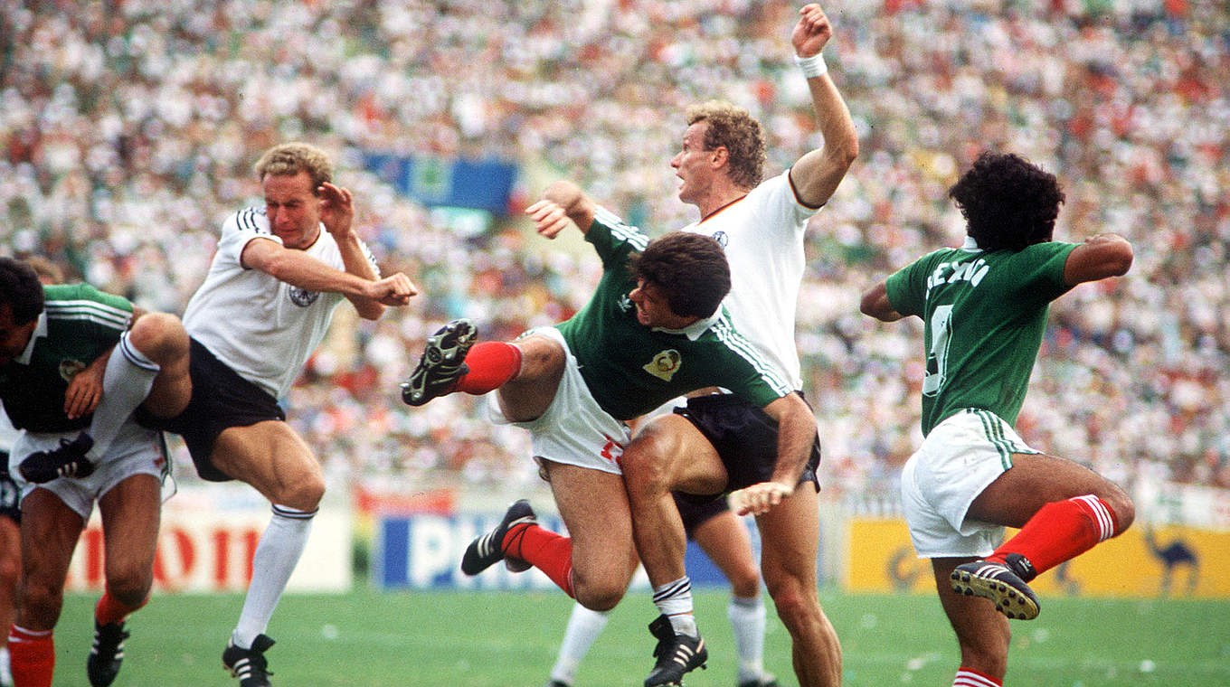 Harter Kampf: Das Viertelfinale der WM 1986 wird erst im Elfmeterschießen entschieden © Getty Images