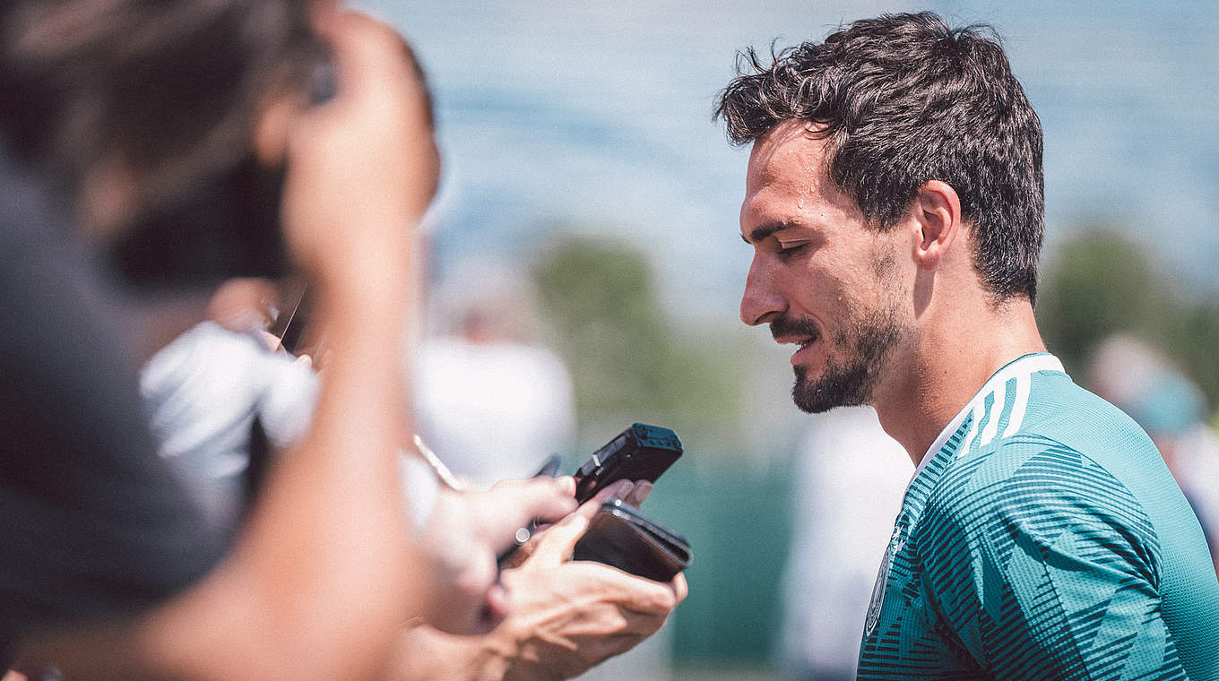 Mats Hummels: "We need to send more players up into the box" © © Philipp Reinhard, 2018