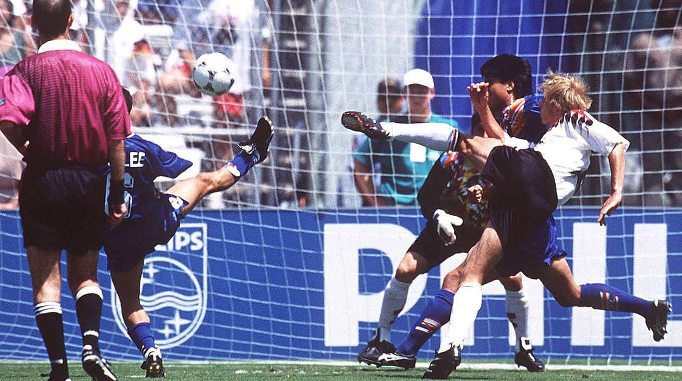 Klinsmann trifft: Bei der WM 1994 siegt Deutschland in Dallas gegen Südkorea © Bongarts
