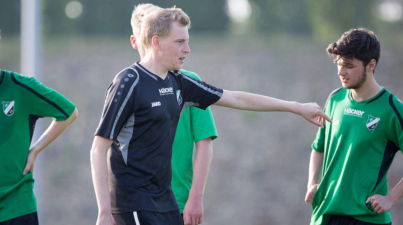 Spielt mit Rödinghausen erstmals in der A-Junioren-Bundesliga: Trainer Daniel Lichtsinn © imago/Noah Wedel