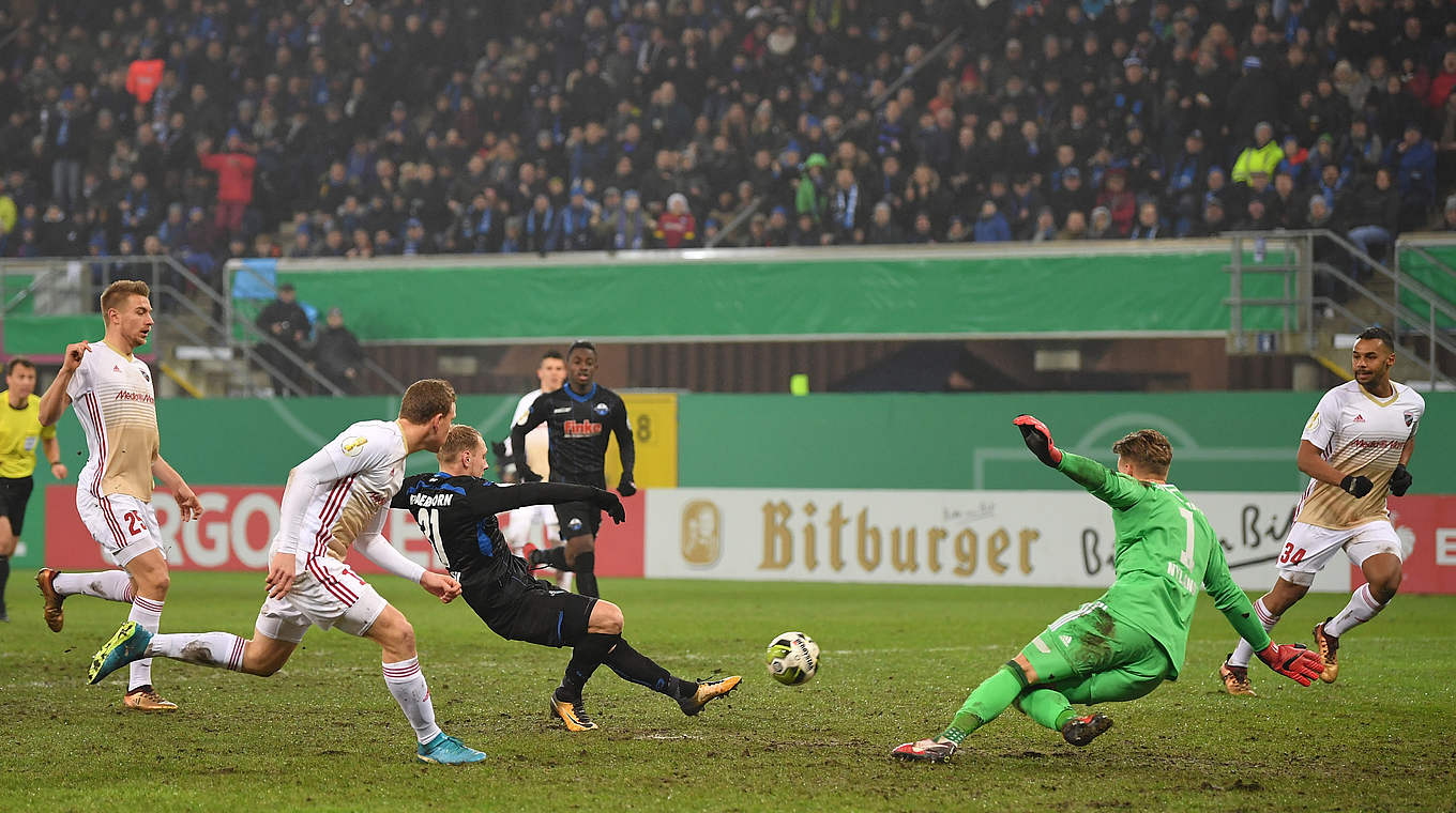 Zolinski scored the winner for Paderborn when the sides met in last year's competition © 