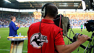 Livespiele und Highlights im Free- und Pay-TV: die 3. Liga im Fernsehen © 2015 Getty Images