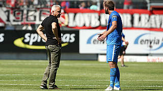 Gegen Braunschweig Reaktion zeigen: Coach Pawel Dotchev (l.) und Hansa Rostock © imago/Contrast