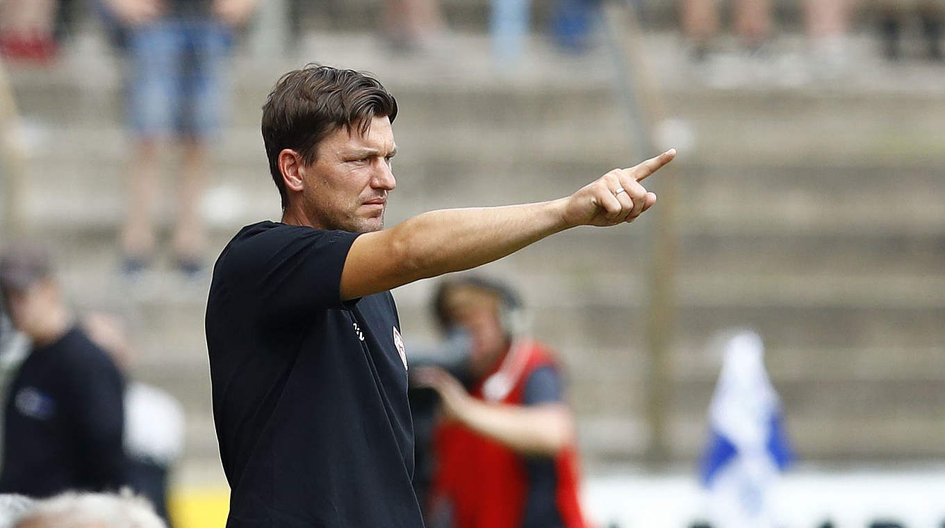 Bremens neuer Coach Stephan Schmidt ist heiß: "Es wird Zeit, dass die Saison startet" © 2017 Bongarts/Getty Images