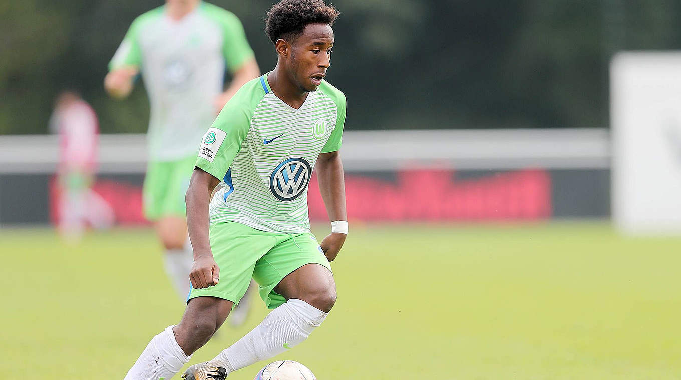 Erzielt den Ausgleich für Wolfsburg: U 19-Nationalspieler John Yeboah © imago/Hübner