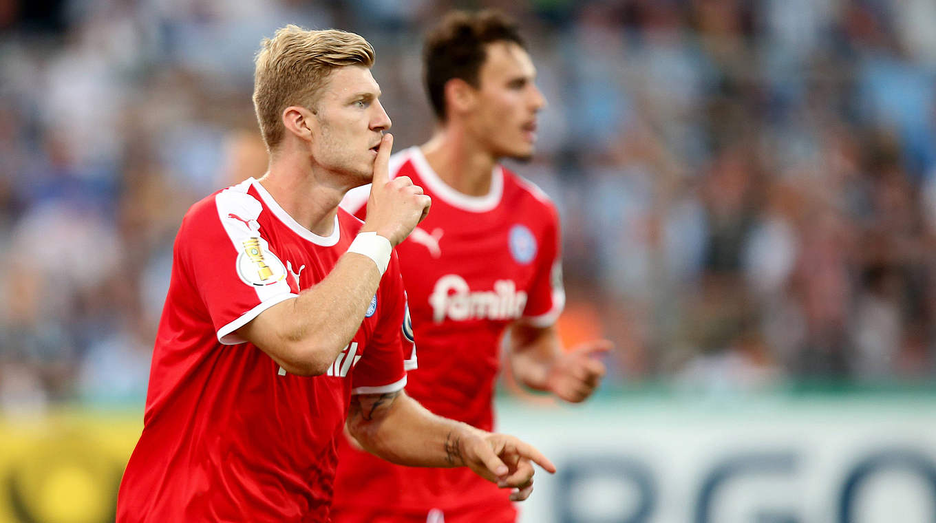 Mühling at the double as Kiel down 1860 München  © imago/Eibner