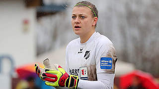 Bislang ein A-Länderspiel für Deutschland: Torhüterin Carina Schlüter vom SC Sand © imago/foto2press