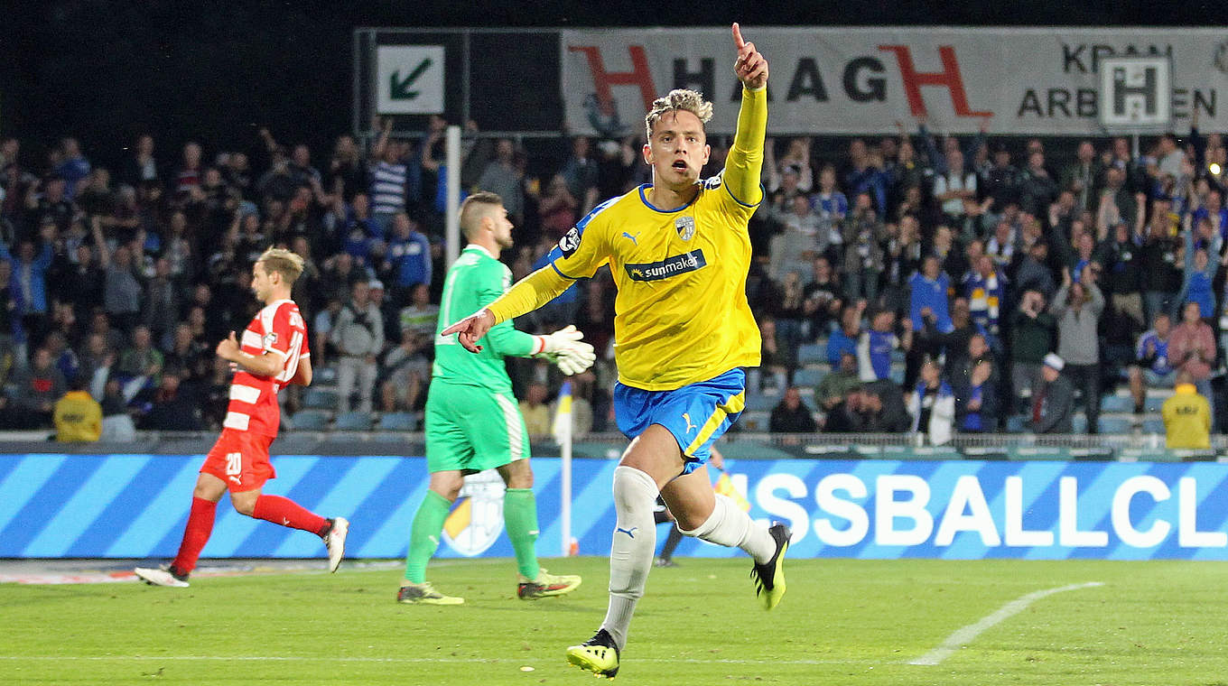 Siegtorschütze für Jena: Christian Tietz (r.) © GettyImages