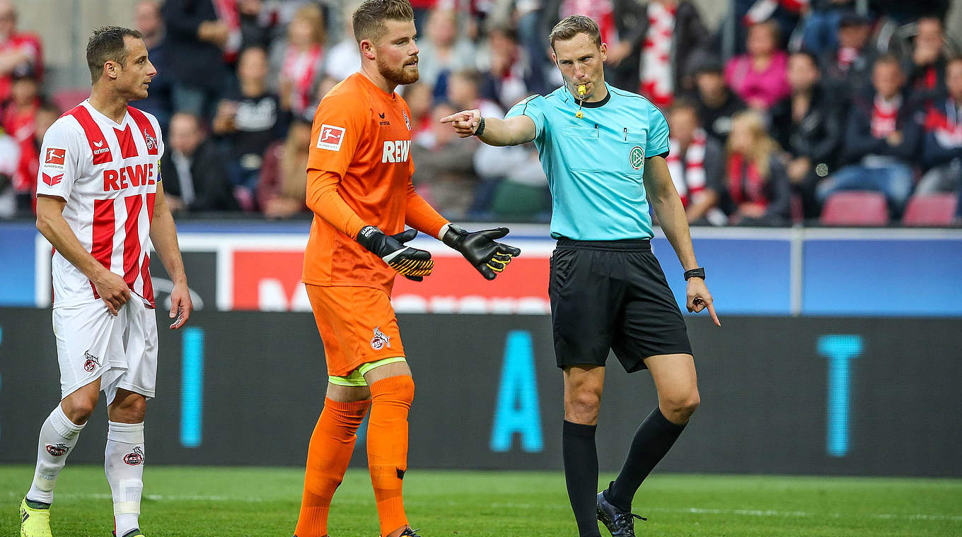 Der erste Bundesligaeinsatz: Martin Petersen (r.) am 20. September 2017 in Köln © imago/Eibner