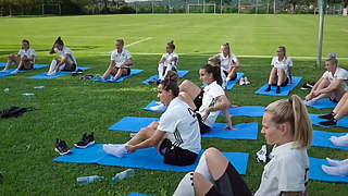 Am Chiemsee: Intenisive Trainingseinheiten vor dem Island-Spiel © DFB