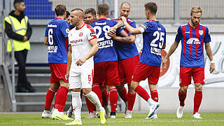 Seit sechs Spielen ohne Niederlage: Uerdingen feiert gegen Halle einen Heimsieg © 2018 Getty Images