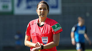 Pfeift ihr 35. Spiel in der Bundesliga: Karoline Wacker © imago/foto2press