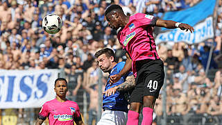 Zuletzt siegte Hertha: Jordan Torunarigha (r.)  trifft im Mai 2017 gegen Darmstadt © Getty Images