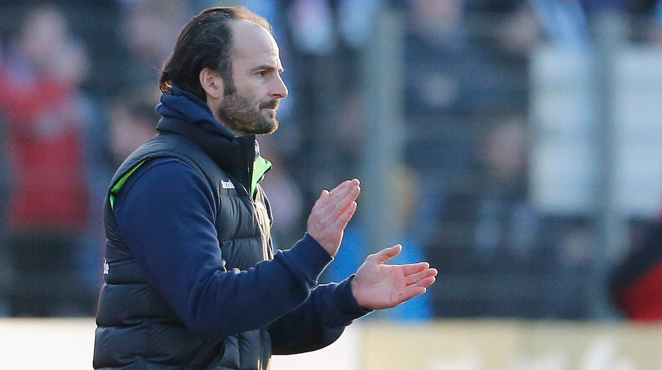 Aufholjagd: Werder-Trainer Christian Brand holt mit seinem Team einen Punkt © Getty Images