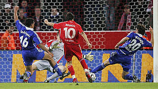 Broich scores against Schalke 04 © 