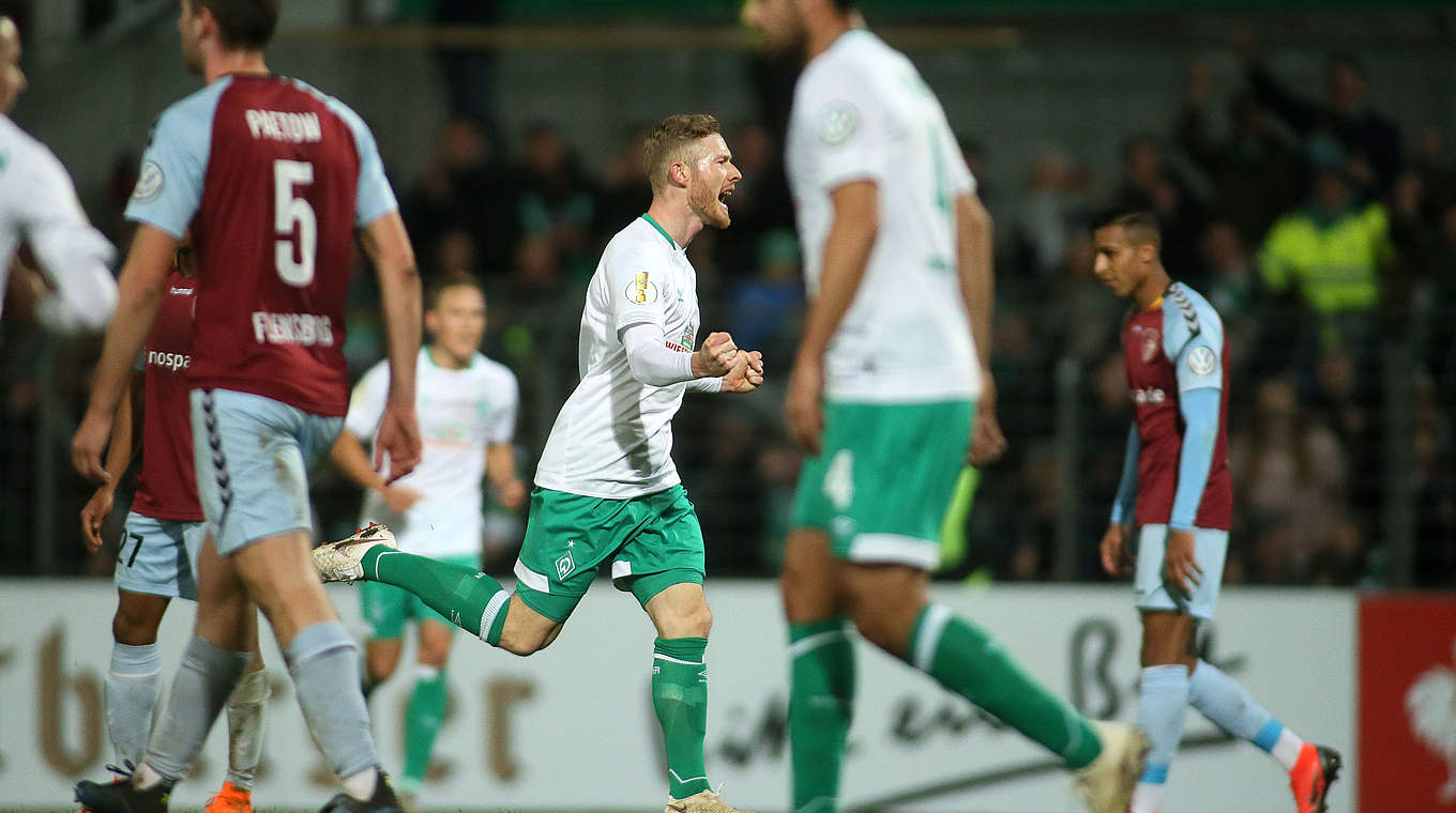 Erneute Führung: Bremens Florian Kainz (M.) jubelt über das 2:1 gegen Flensburg © Getty Images