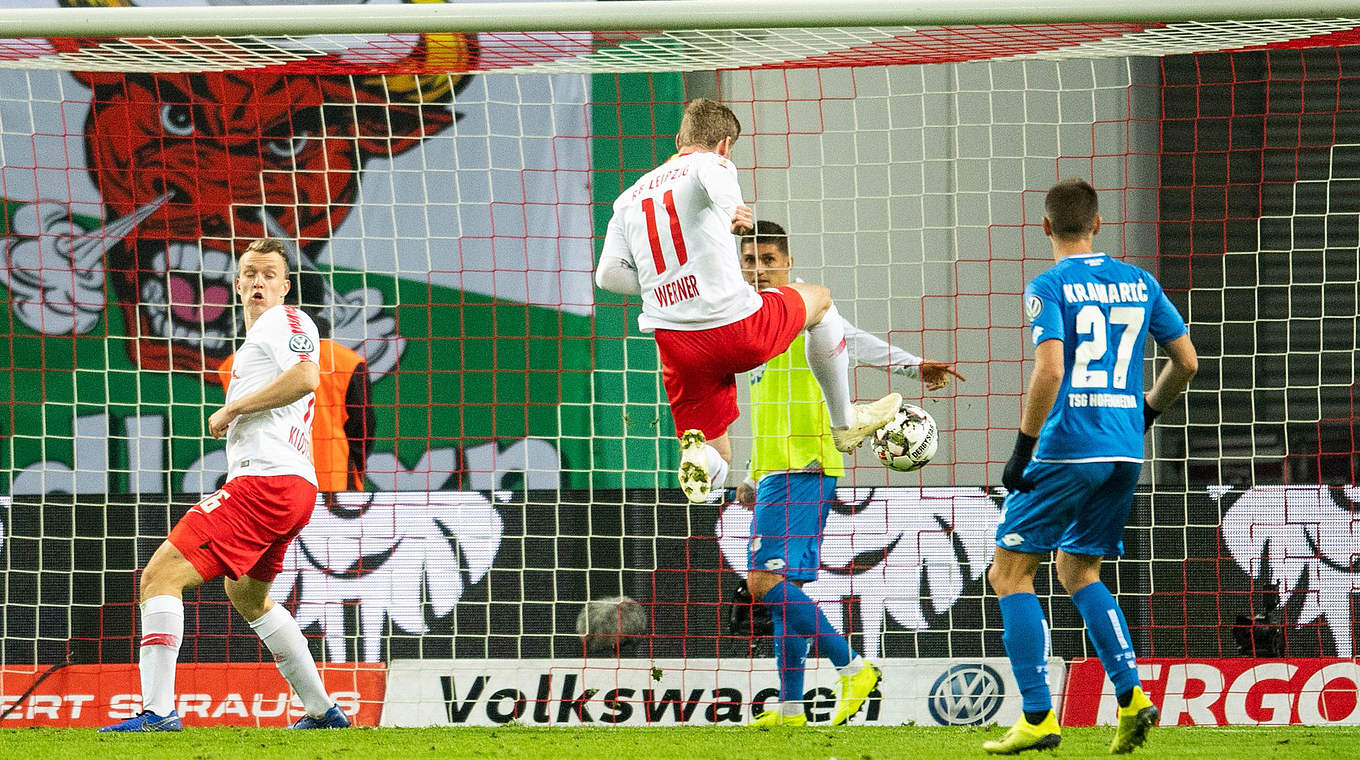 Sieggarant: Doppeltorschütze Timo Werner macht das 1:0 (2.v.l.) © Getty Images