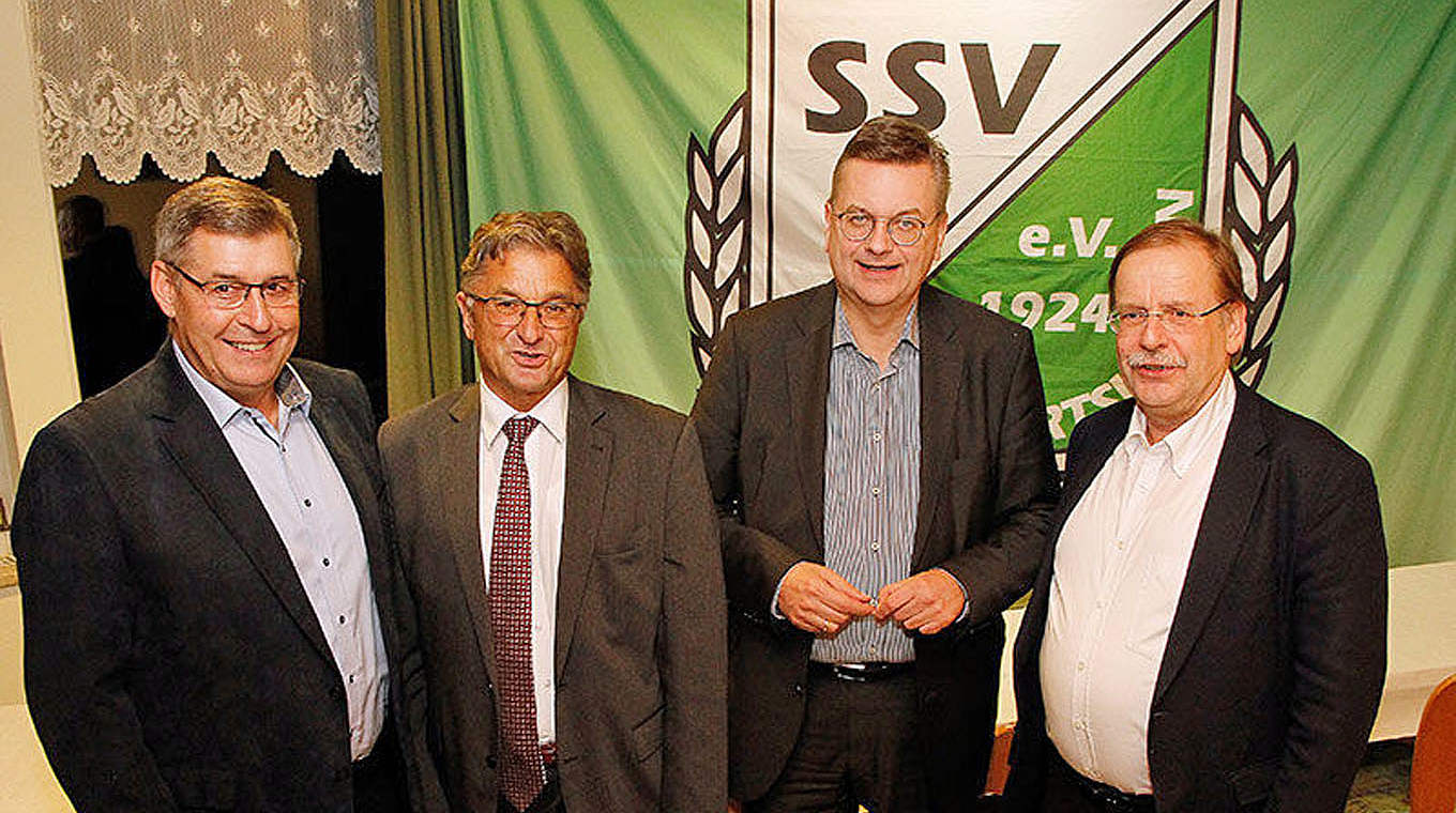 Treffen in Margertshausen: Johann Wagner, Anton Schmid, Grindel und Koch (v.l.) © BFV