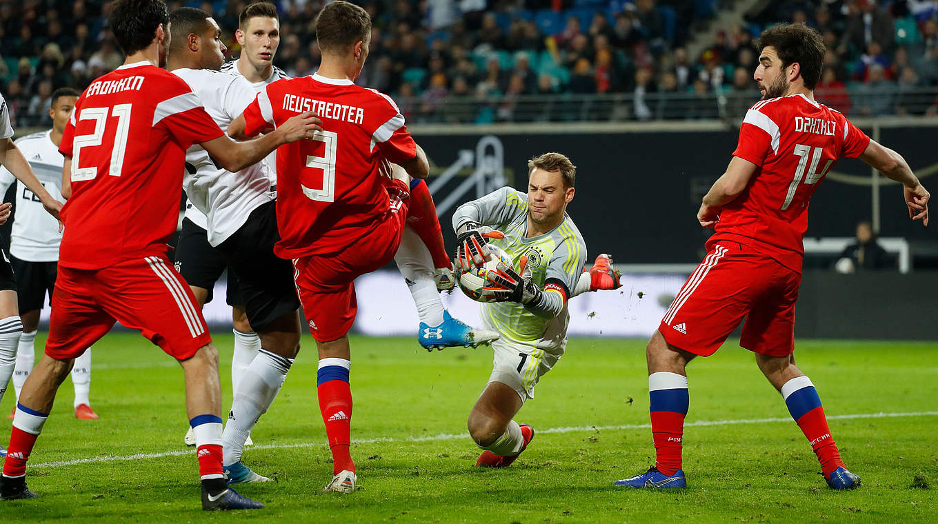 Manuel Neuer a gardé sa cage inviolée © 