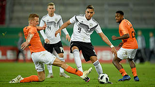 Zweiter Einsatz, erstes Tor: Abdelhamid Sabiri (2.v.r.) trifft gegen die Niederlande © 2018 Getty Images