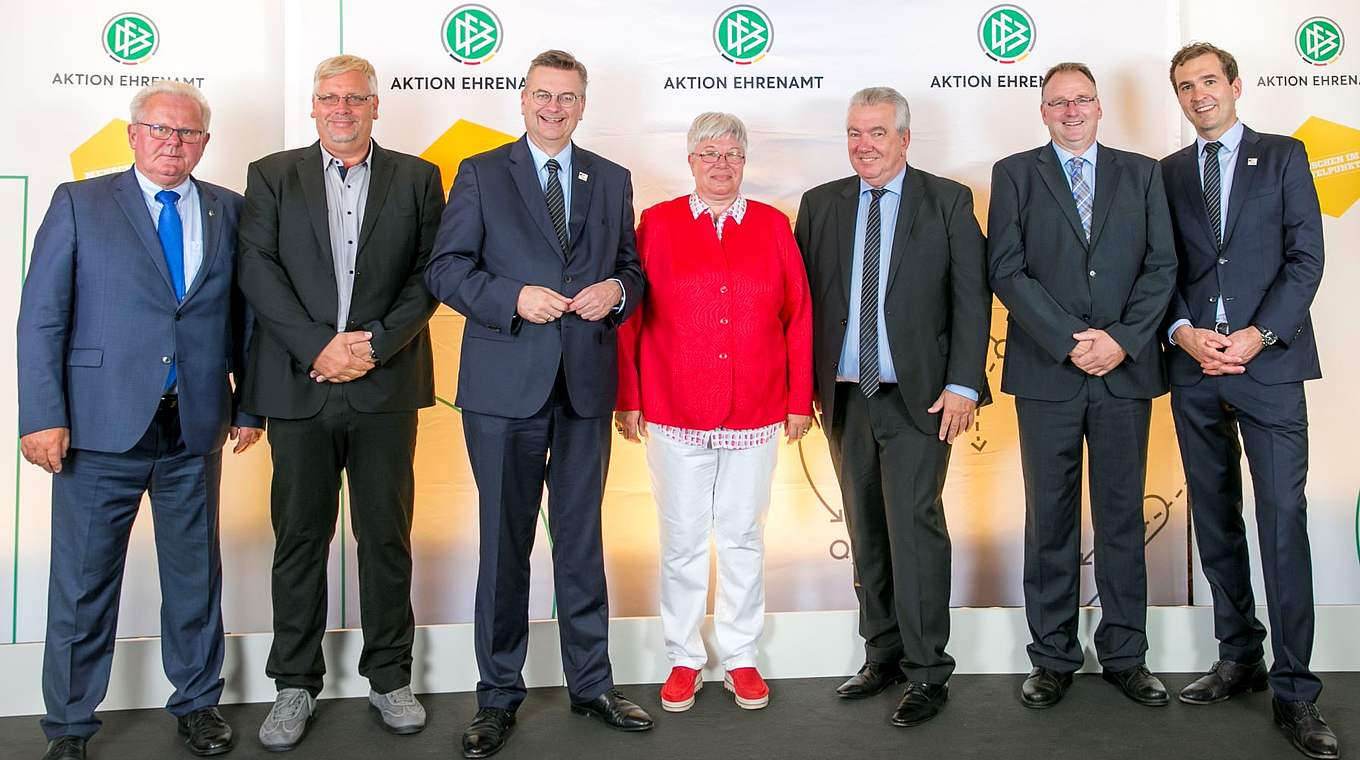 Preisträger Schleswig-Holsteinischer Fußballverband © 2018 Getty Images