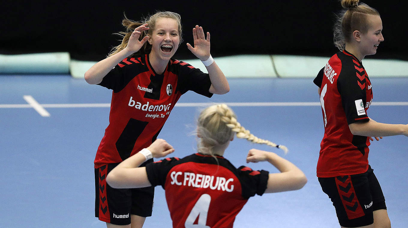 Mit dem SC Freiburg in Nürnberg zu Gast: Selina Fockers (o.) © GettyImages