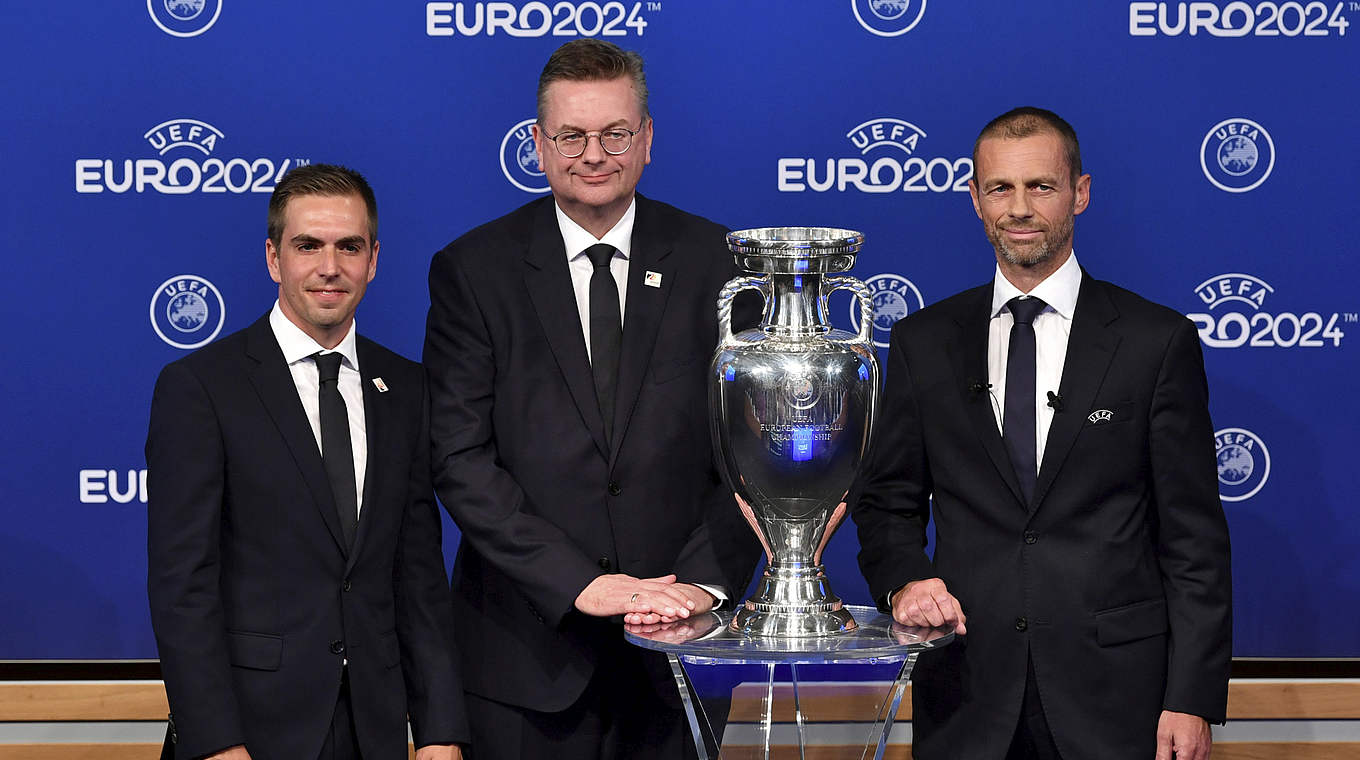 Mit Philipp Lahm (l.) als Botschafter: Die EURO 2024 findet in Deutschland statt © Getty Images