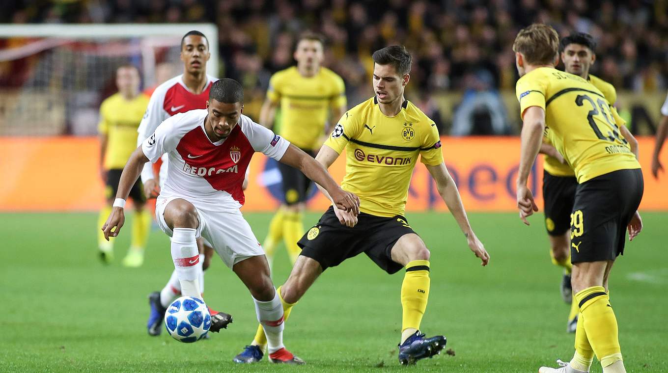 Henrichs playing for Monaco against Borussia Dortmund. © 